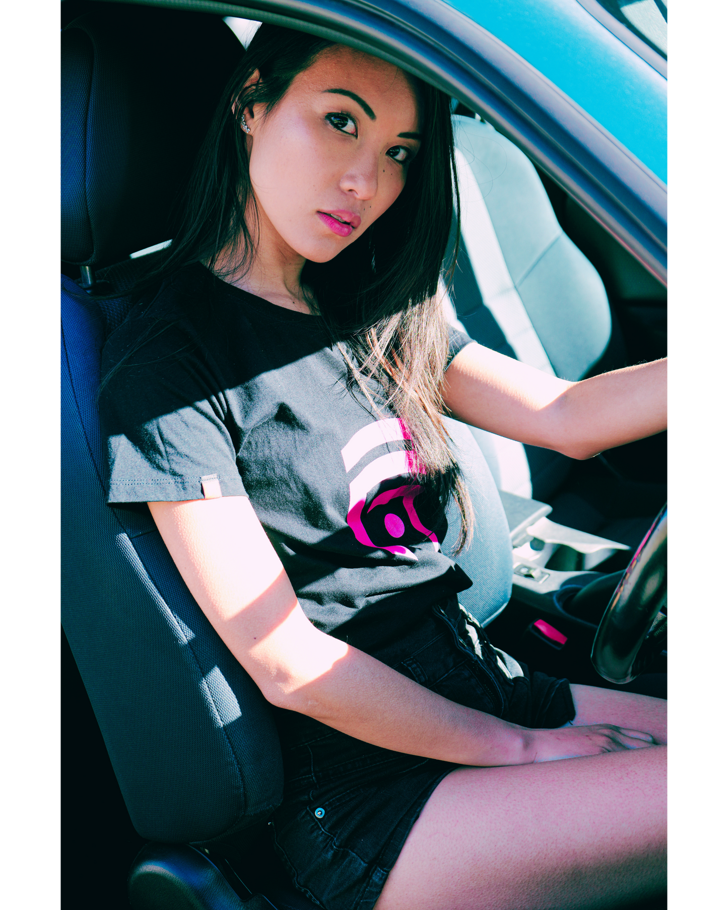 Women T-Shirt Black "Pink P1"